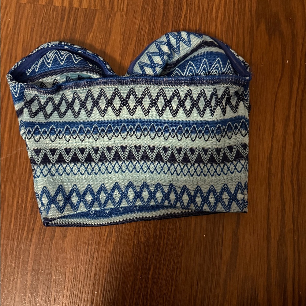 Blue Patterned Strapless Top - Picture 2 of 2